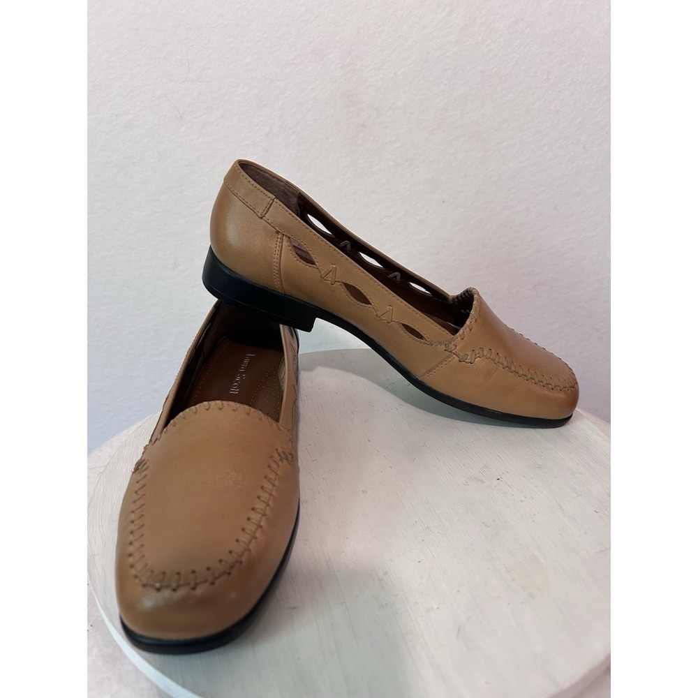 LAURA SCOTT Women's ELDON Leather Moc Toe Slip On Loafers Size US 8MTan